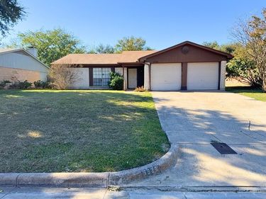 6920 Misty Meadow Drive S, Fort Worth, TX 76133