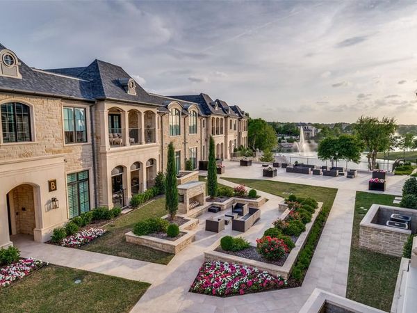 6801 Corporate Drive, Unit A15, Plano, TX 75024