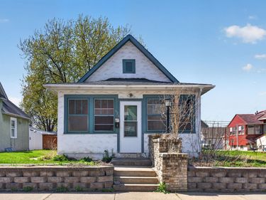 628 1st Avenue S, South Saint Paul, MN 55075