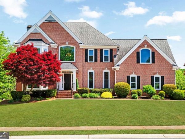 136 Helmswood Circle SW, Marietta, GA 30064