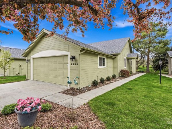2363 River Oaks Dr., Nampa, ID 83686