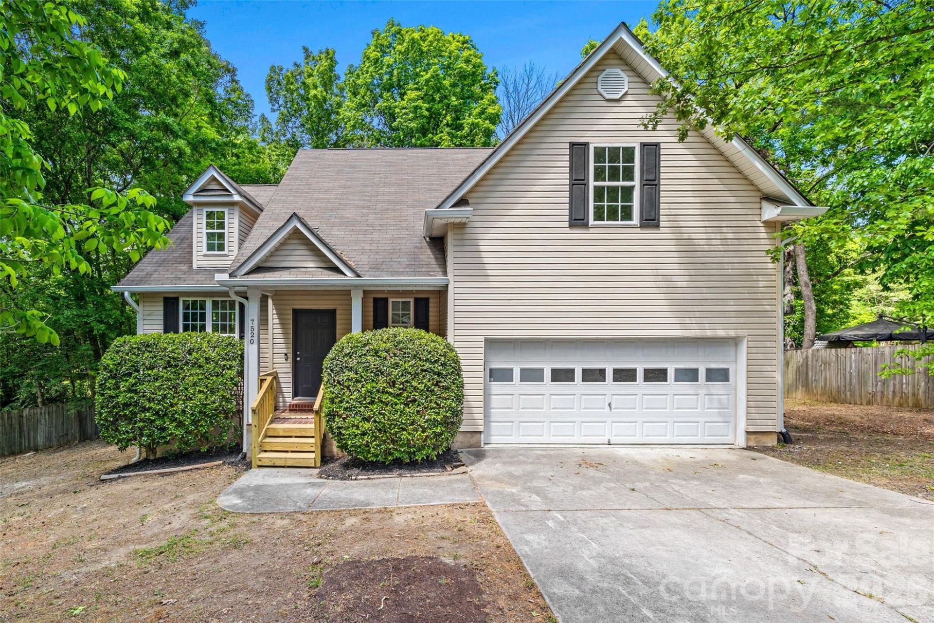 7520 Carmel Road, Charlotte, NC 28226 Main Photo