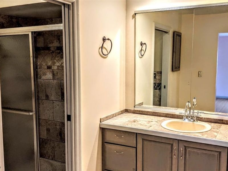 25 Trenton Square, Euclid, OH 44143 Photo 21