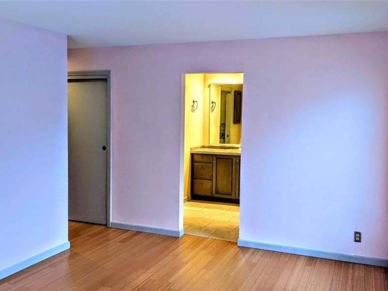 25 Trenton Square, Euclid, OH 44143 Photo 23