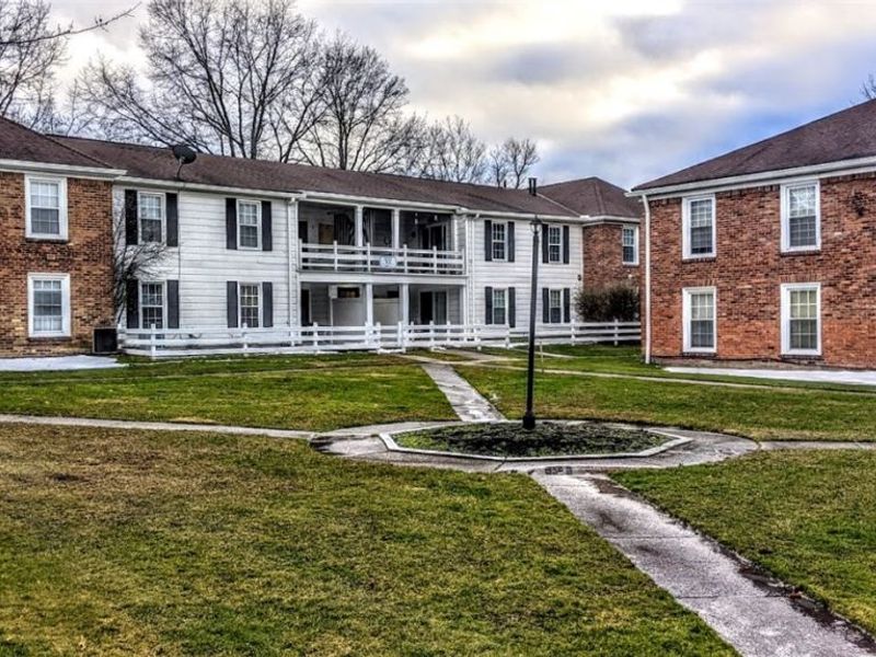 25 Trenton Square, Euclid, OH 44143 Photo 36