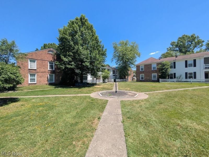 25 Trenton Square, Unit T-54, Euclid, OH 44143 Photo 40