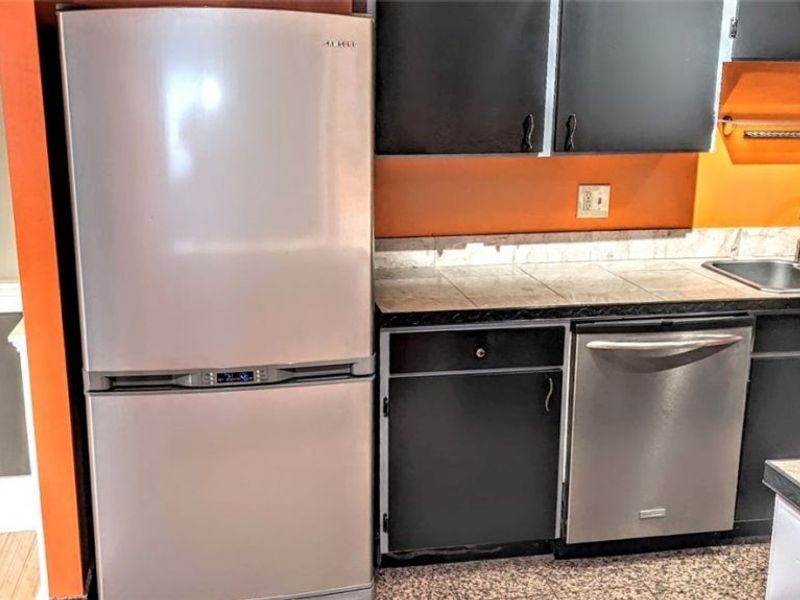 25 Trenton Square, Euclid, OH 44143 Photo 5