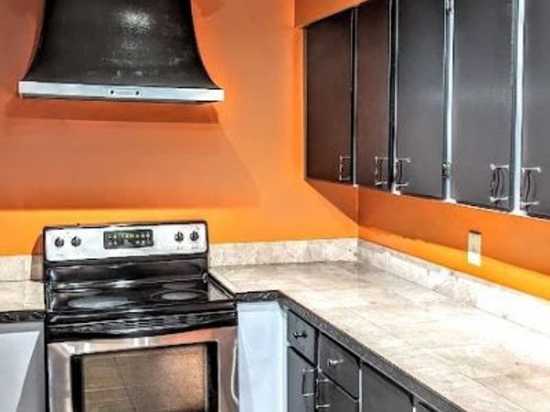 25 Trenton Square, Euclid, OH 44143 Photo 6