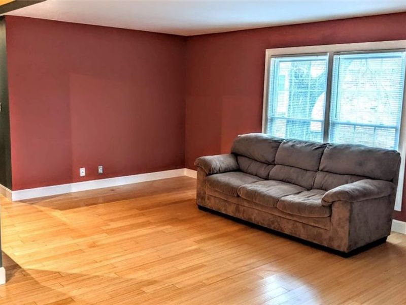 25 Trenton Square, Euclid, OH 44143 Photo 9