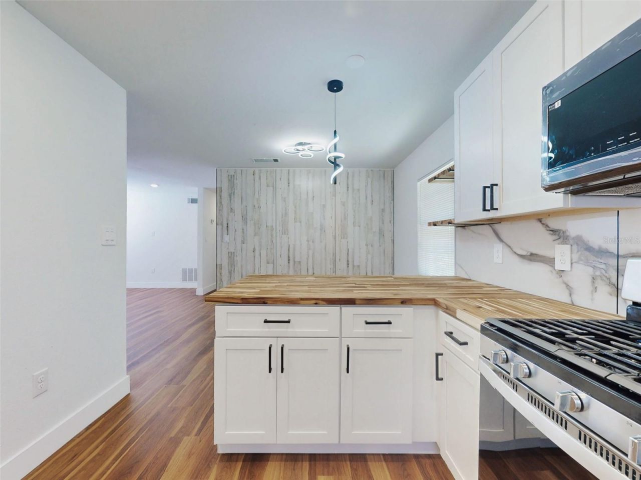 410 Inwood Avenue , New Smyrna Beach, FL 32168 Photo