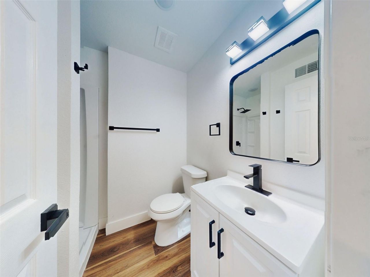 410 Inwood Avenue , New Smyrna Beach, FL 32168 Photo