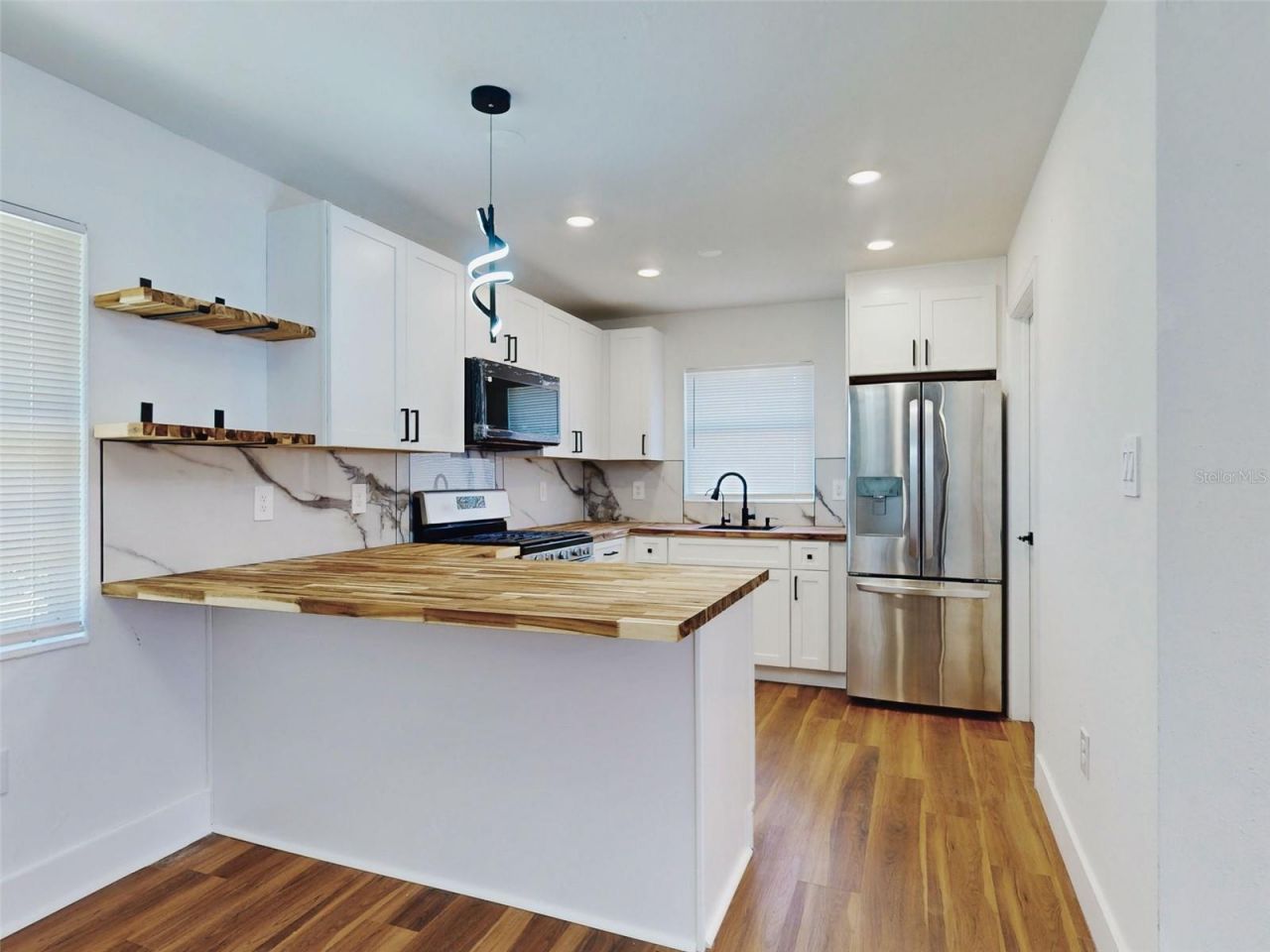 410 Inwood Avenue , New Smyrna Beach, FL 32168 Photo