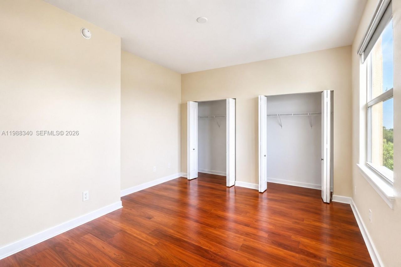 5600 Collins Ave, Unit 17G, Miami Beach, FL 33140 Photo