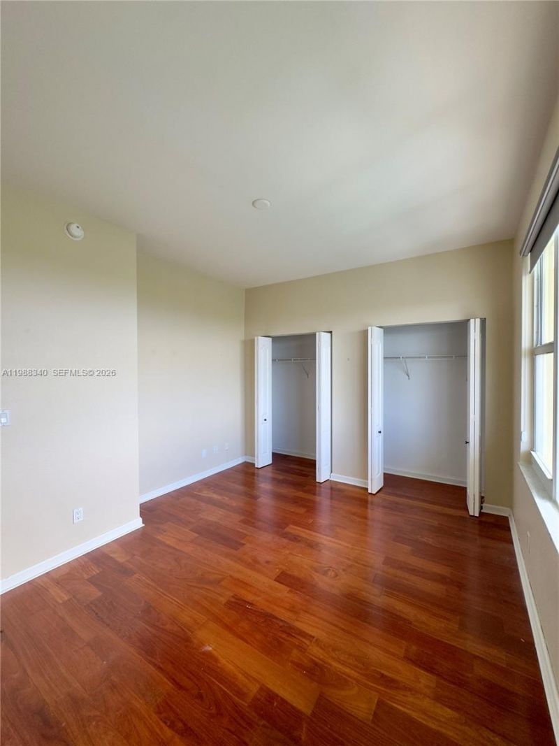 5600 Collins Ave , Unit 17G, Miami Beach, FL 33140 Photo