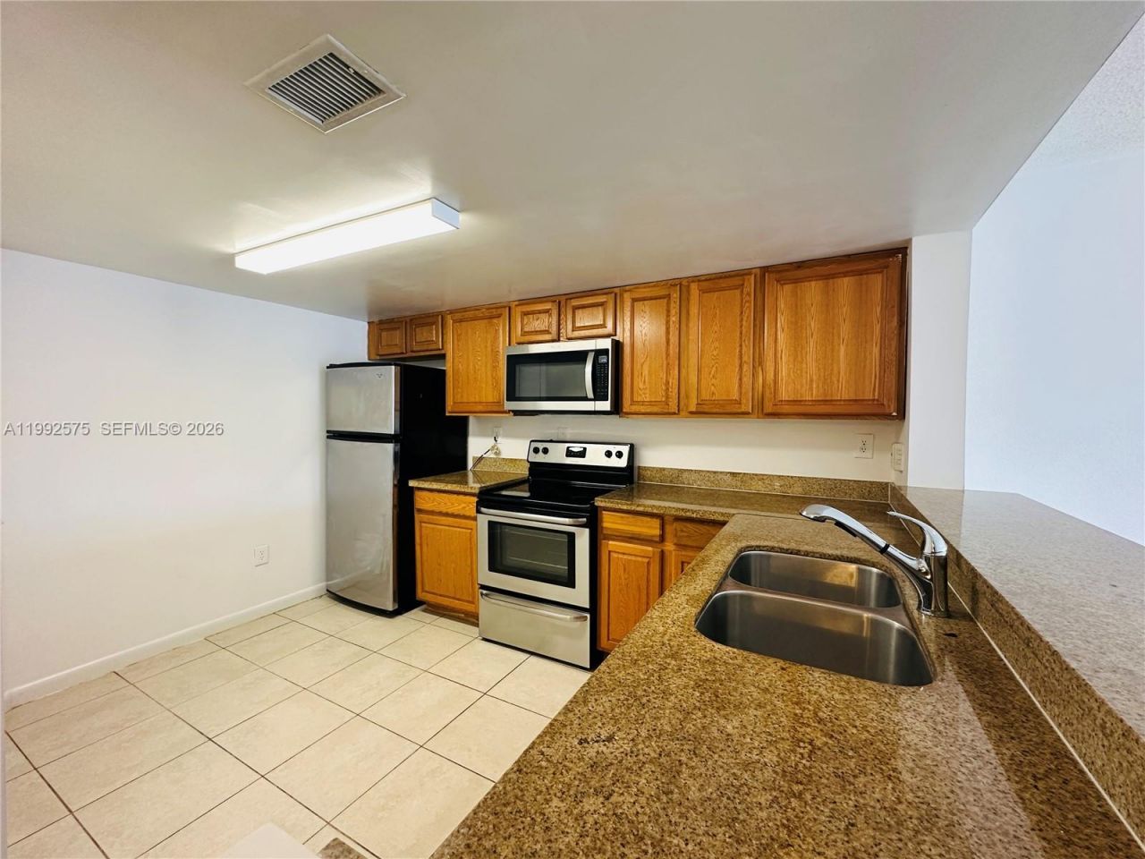 481 SW 113th Way , Unit 481, Pembroke Pines, FL 33025 Photo