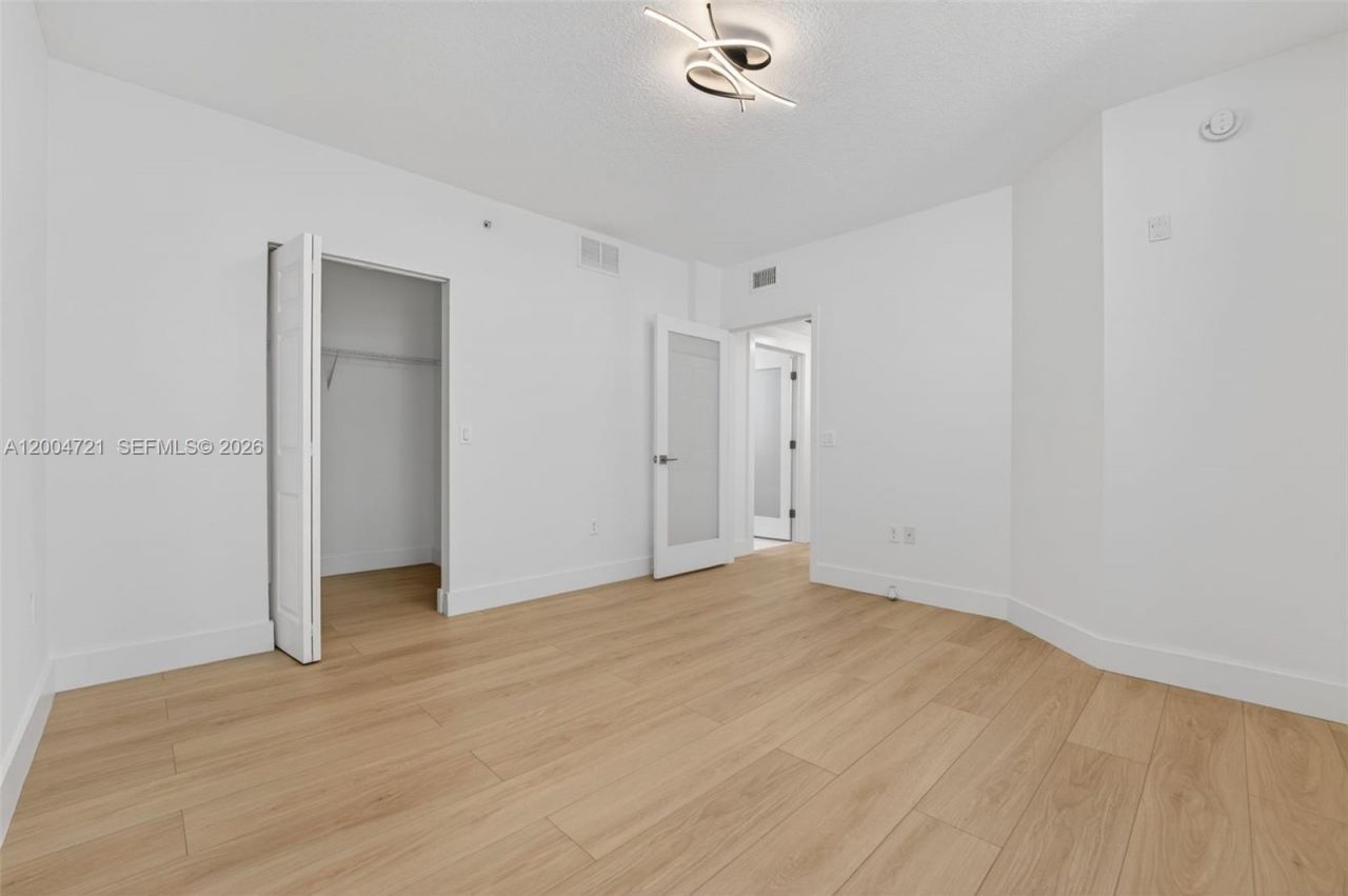 2401 NE 65th St, Unit 205, Fort Lauderdale, FL 33308 Photo