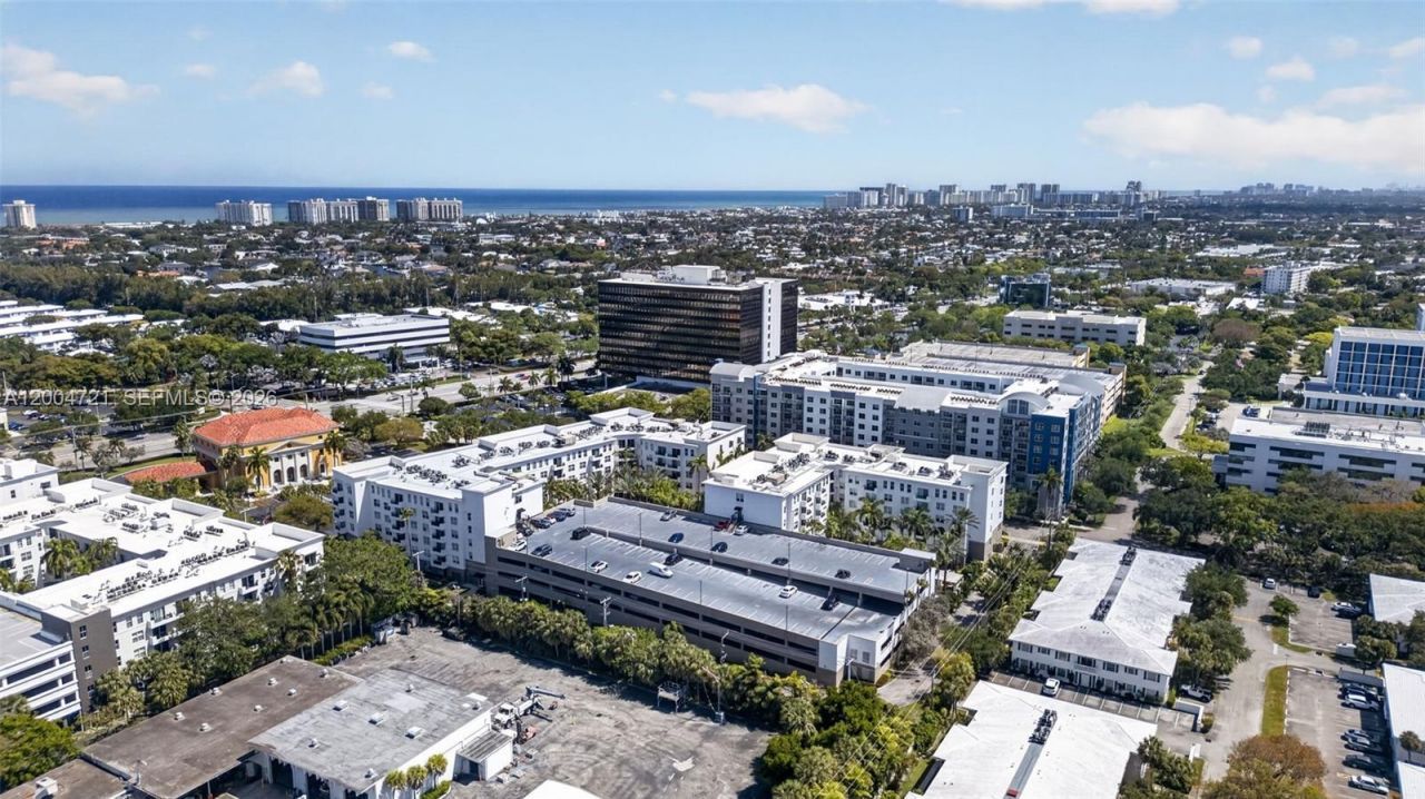 2401 NE 65th St, Unit 205, Fort Lauderdale, FL 33308 Photo