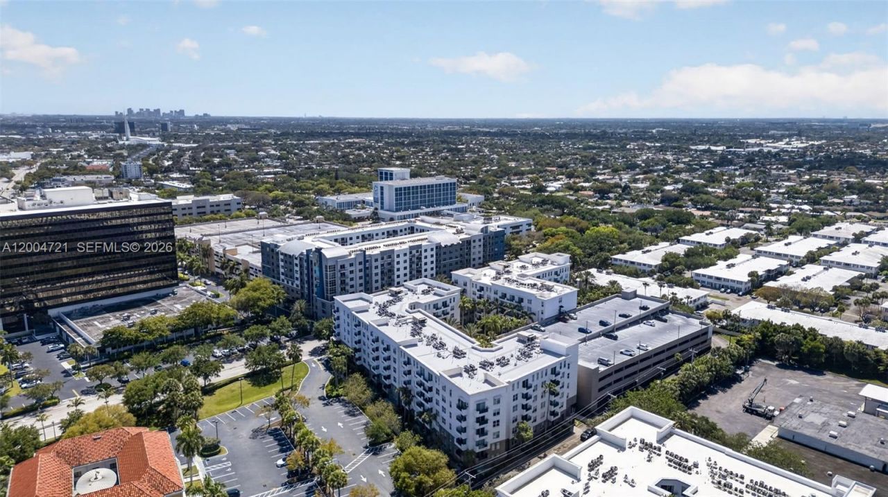 2401 NE 65th St , Unit 205, Fort Lauderdale, FL 33308 Photo