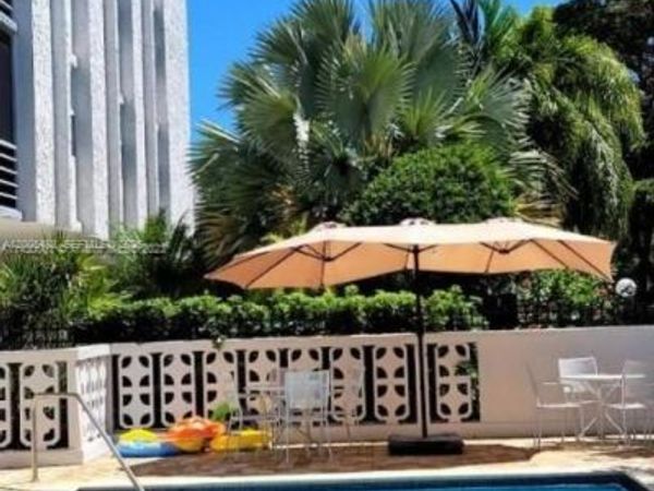 Unit 307, North Miami, FL 33181