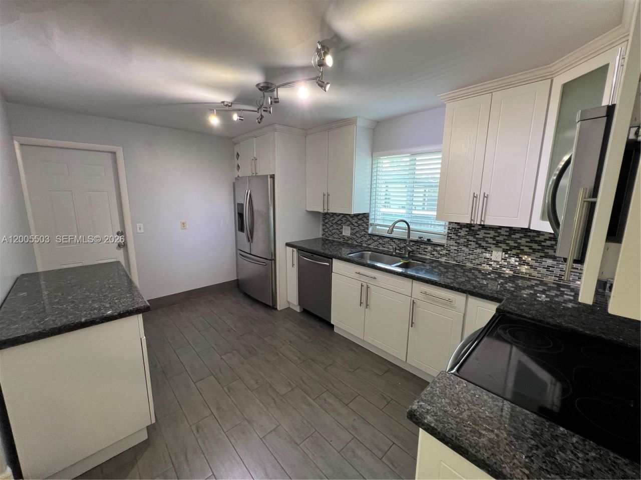 432 Palmetto Dr, Miami Springs, FL 33166 Photo