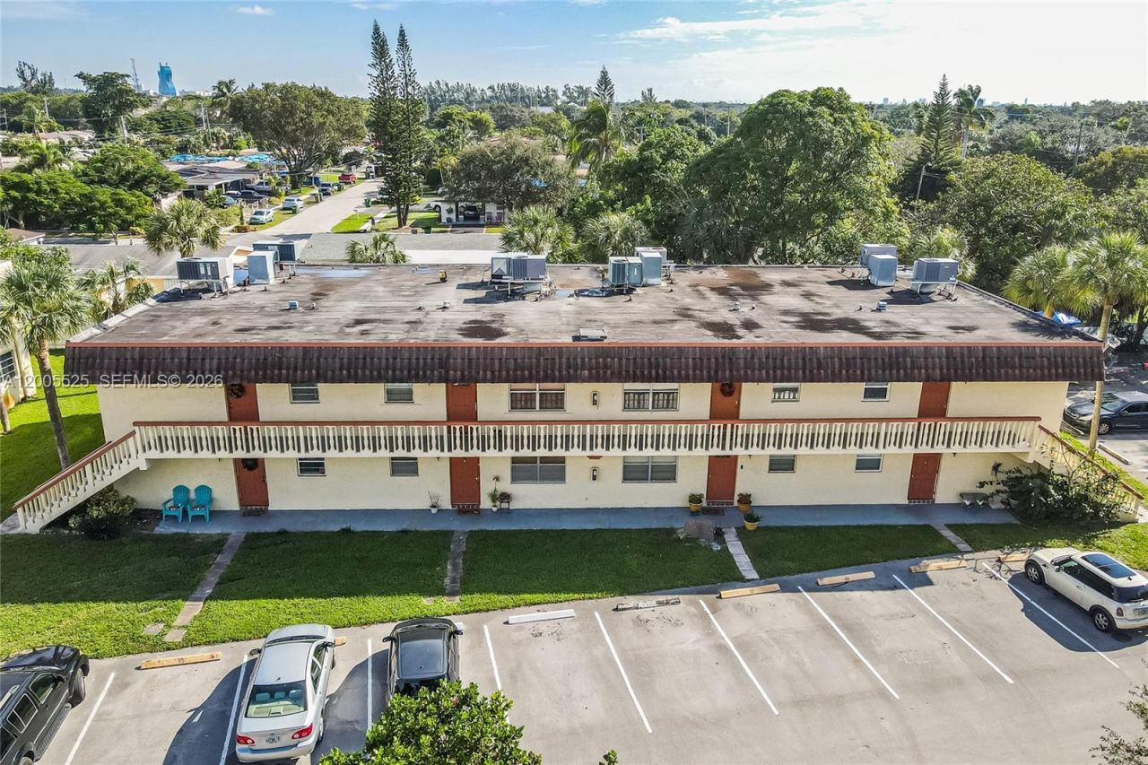 3777 NW 78th Ave, Unit 15A, Davie, FL 33024 Photo