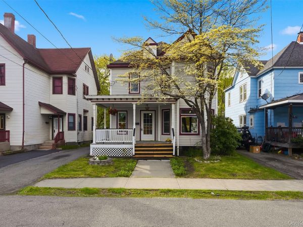 8 Sullivan Avenue, Port Jervis, NY 12771