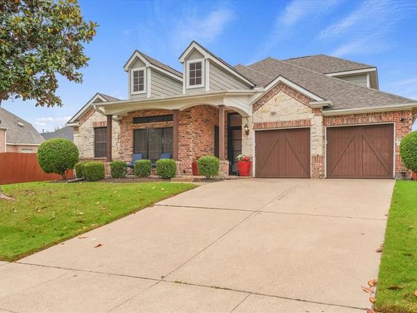 210 Victory Lane, Mansfield, TX 76063