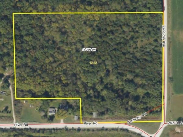 River Road and Kentucky Avenue, Mount Pleasant, IA 52641