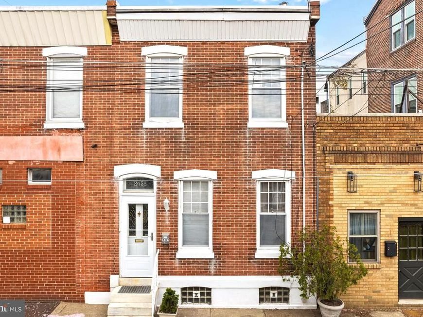 2438 Cedar Street, Philadelphia, PA 19125 Main Photo