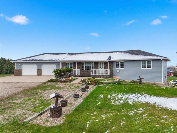 2910 Sapphire Lane, Spearfish, SD 57783