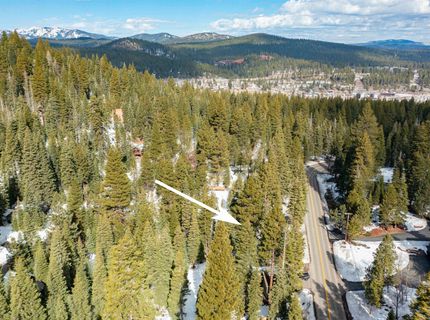 10694 Ponderosa Drive, Truckee, CA 96161 Photo
