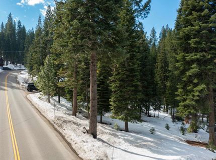 10694 Ponderosa Drive, Truckee, CA 96161 Photo