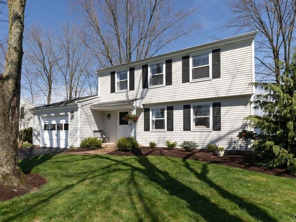 4233 Gemini Path , Liverpool, NY 13090