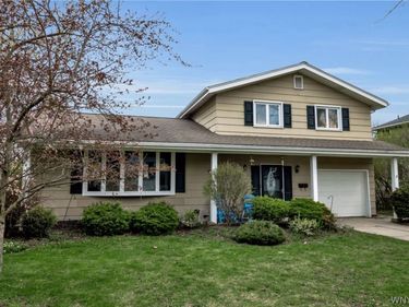 12 Joanie Lane, Buffalo, NY 14228