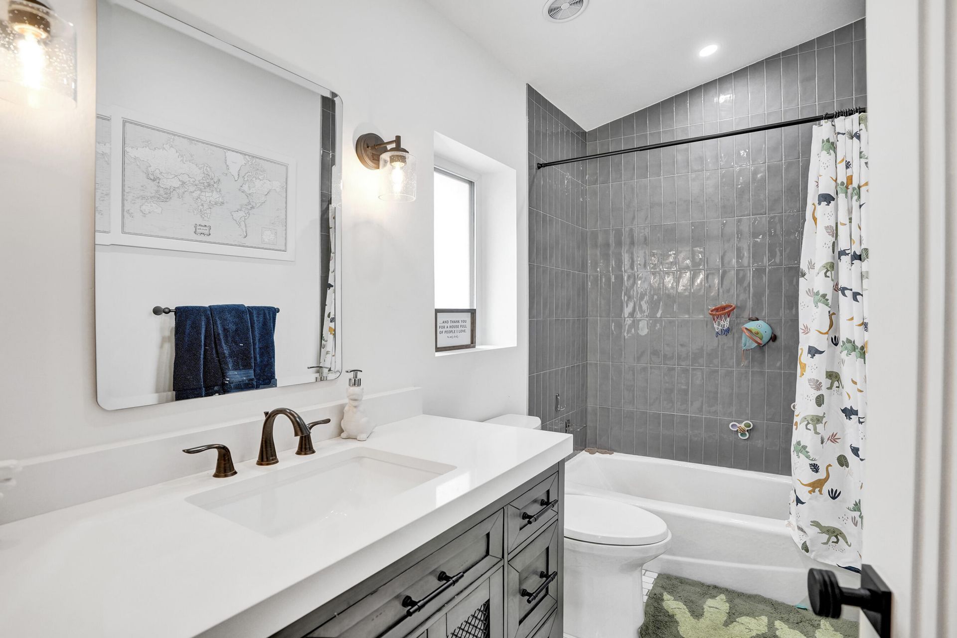 2421 NE 12th Street, Fort Lauderdale, FL 33304 Photo