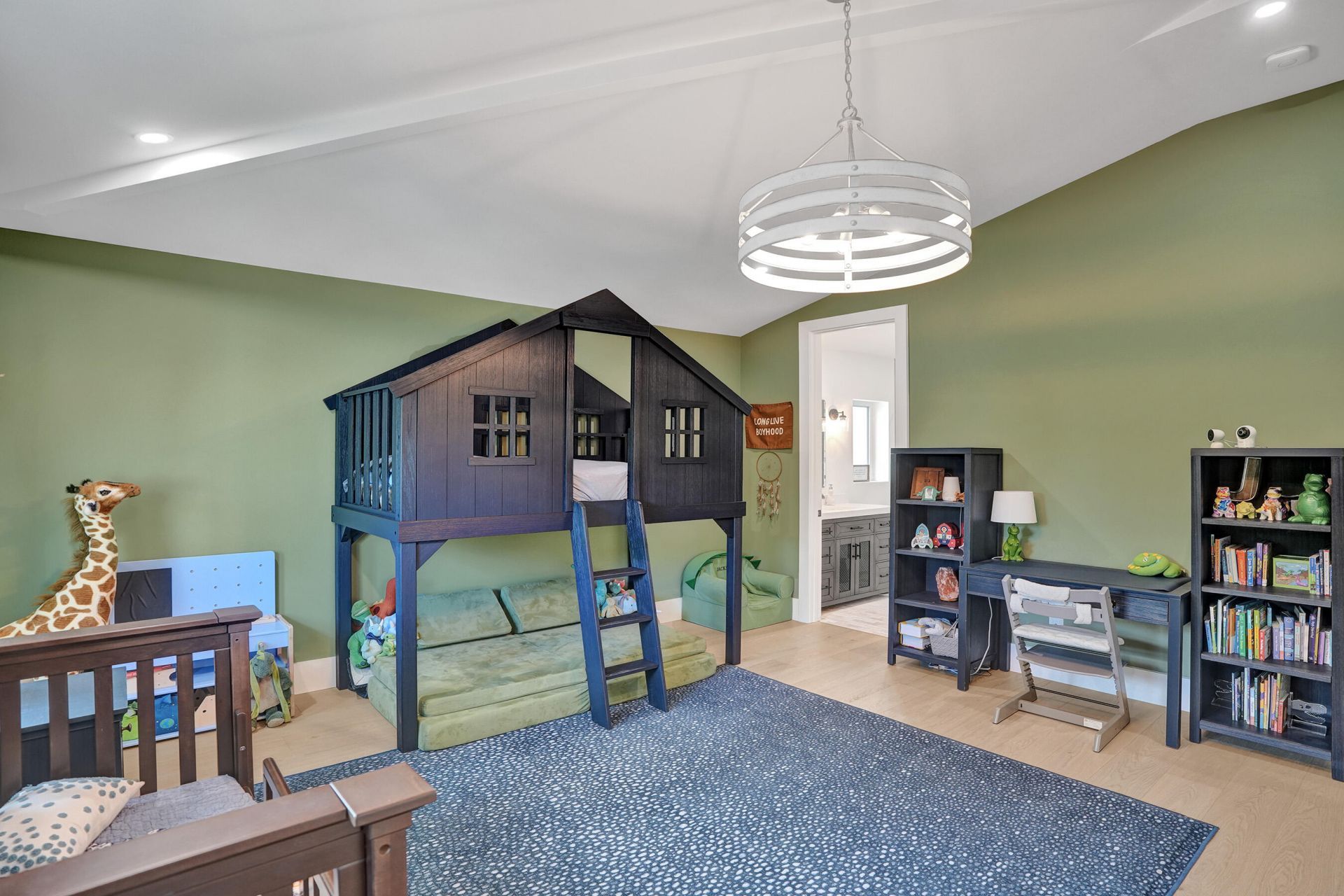 2421 NE 12th Street, Fort Lauderdale, FL 33304 Photo