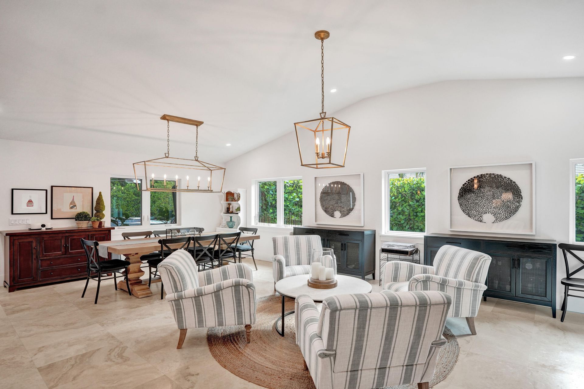 2421 NE 12th Street, Fort Lauderdale, FL 33304 Photo