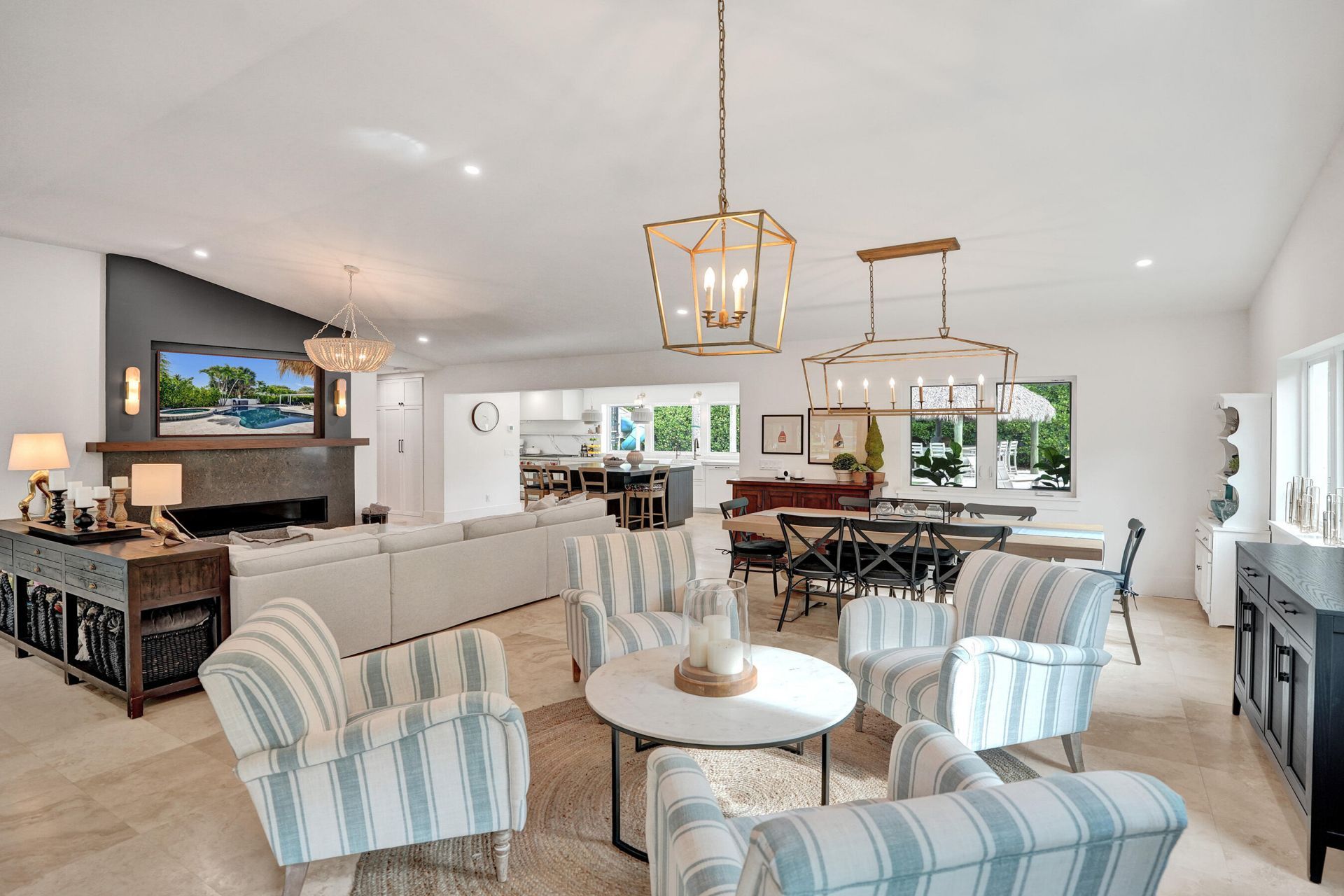 2421 NE 12th Street, Fort Lauderdale, FL 33304 Photo