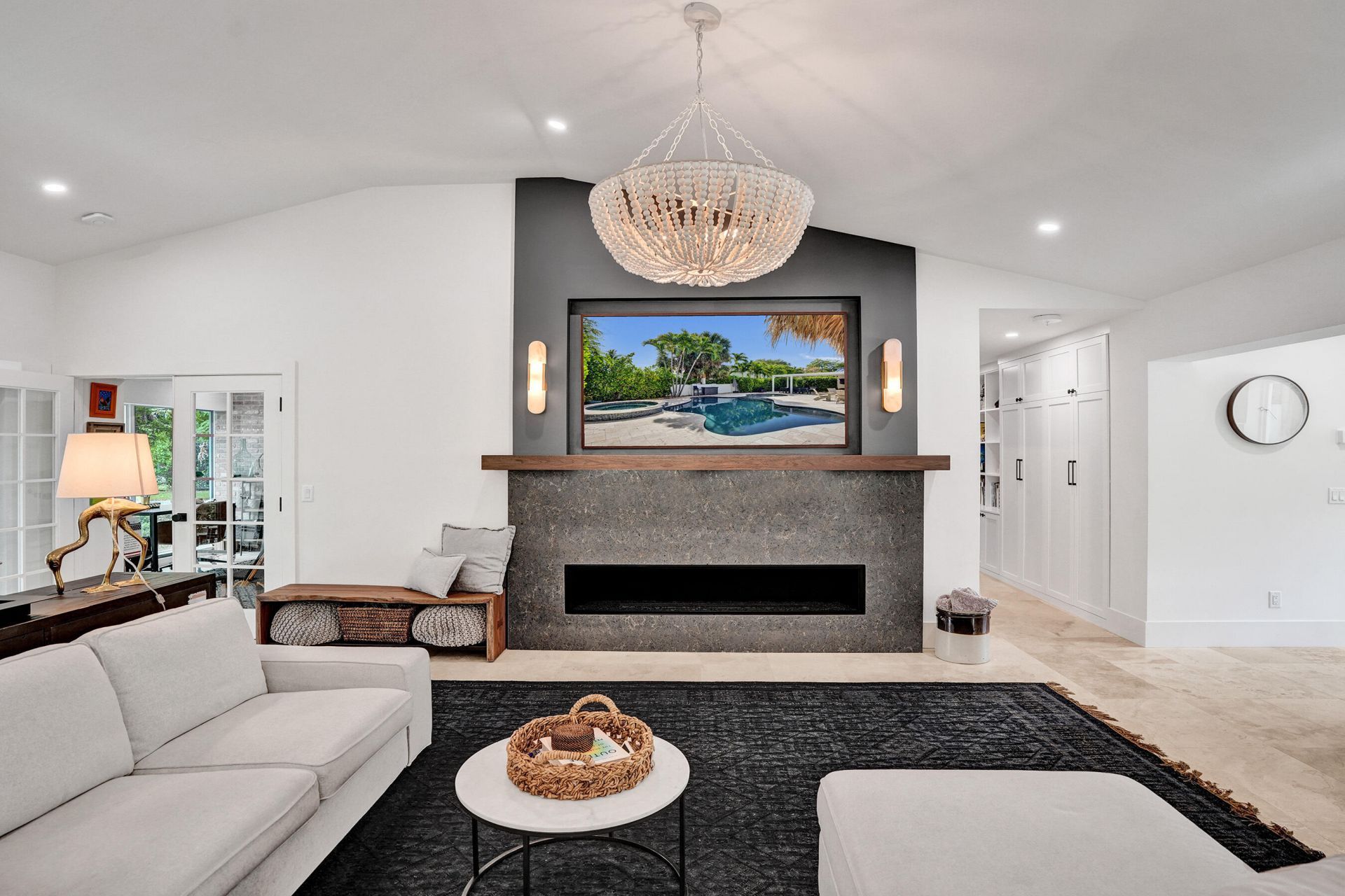 2421 NE 12th Street, Fort Lauderdale, FL 33304 Photo