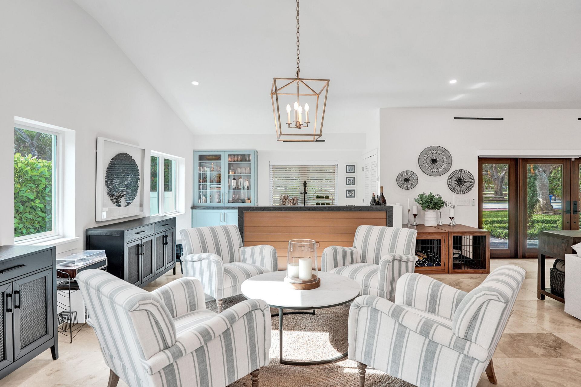2421 NE 12th Street, Fort Lauderdale, FL 33304 Photo