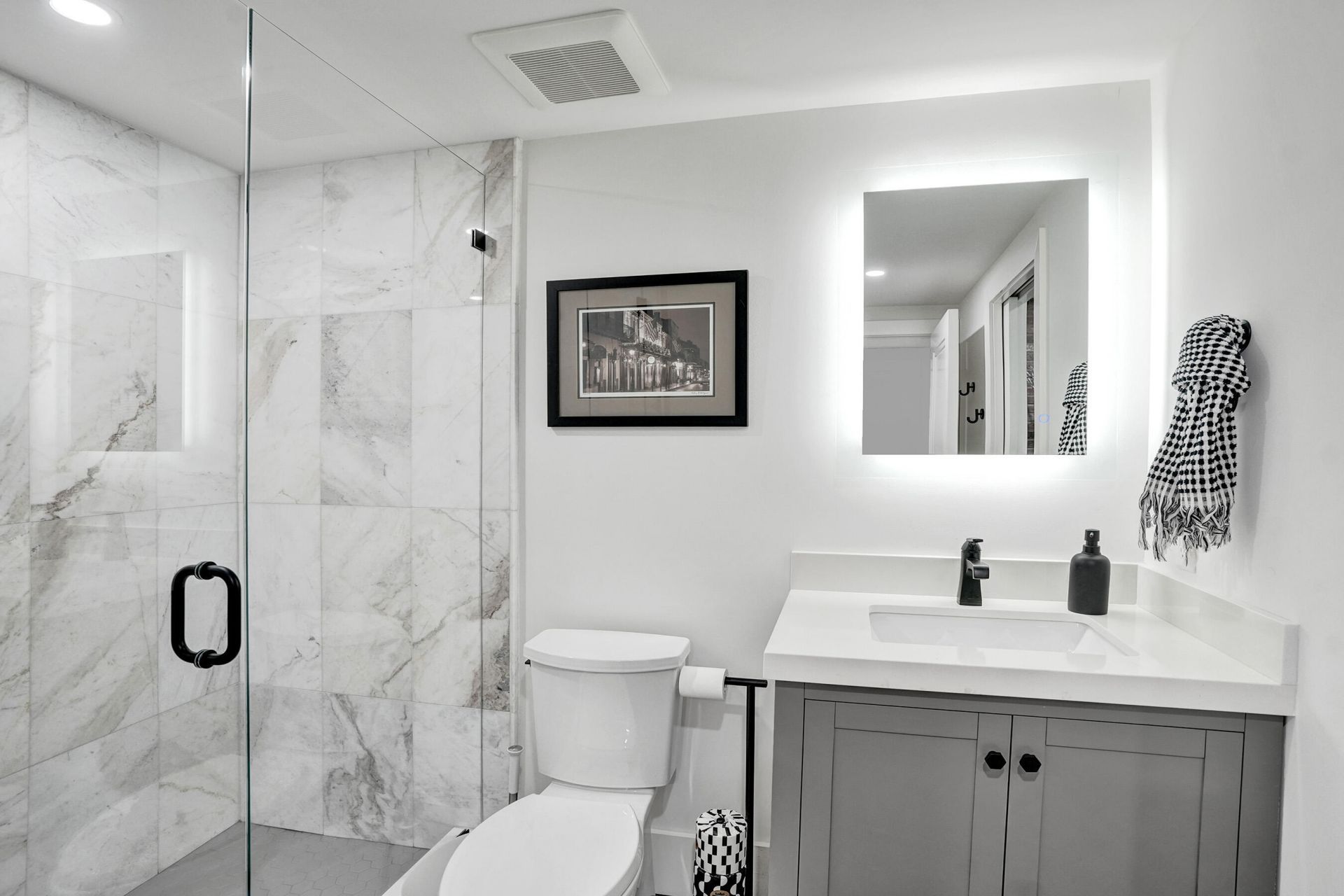 2421 NE 12th Street, Fort Lauderdale, FL 33304 Photo