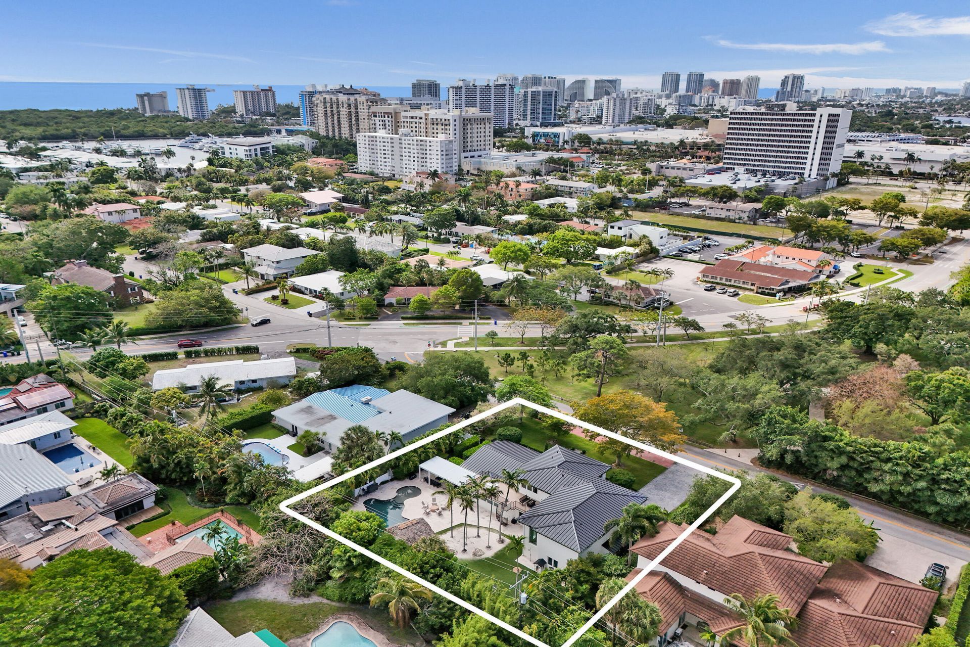 2421 NE 12th Street, Fort Lauderdale, FL 33304 Photo