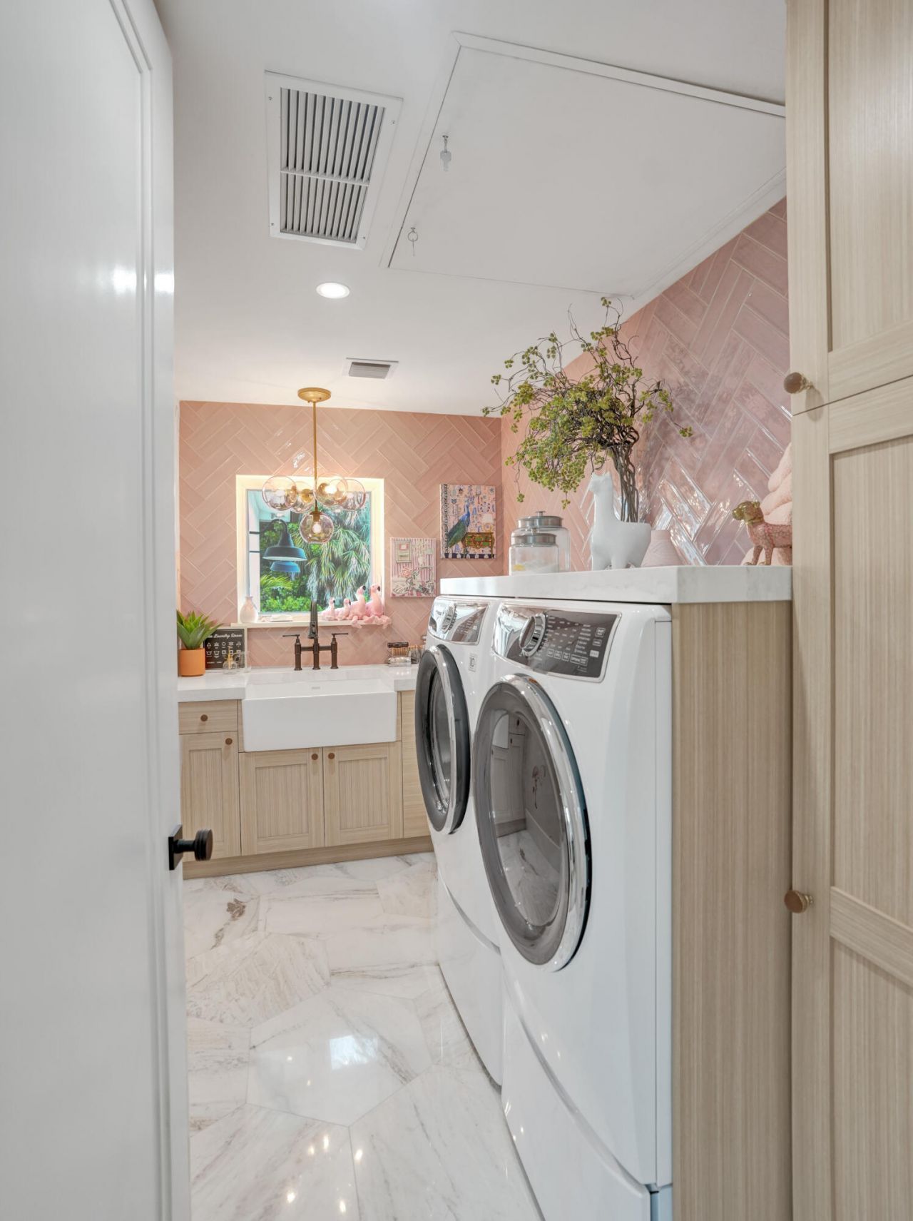 2421 NE 12th Street, Fort Lauderdale, FL 33304 Photo