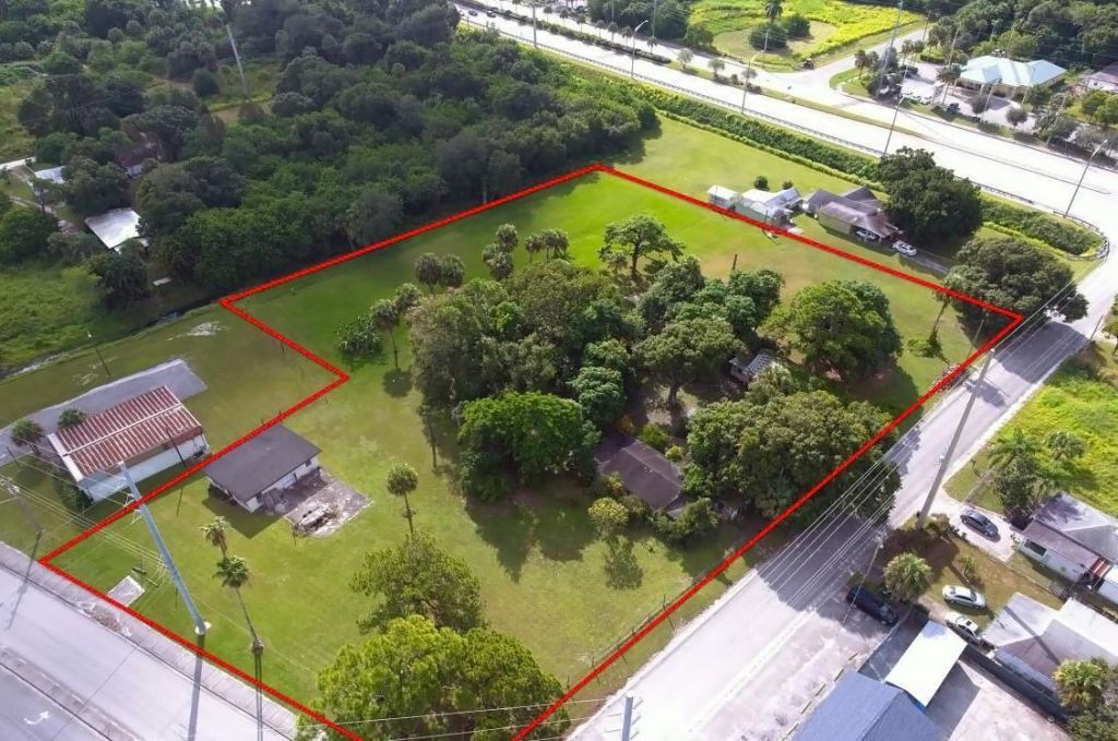 3805 Okeechobee Road, Fort Pierce, FL 34982 Photo