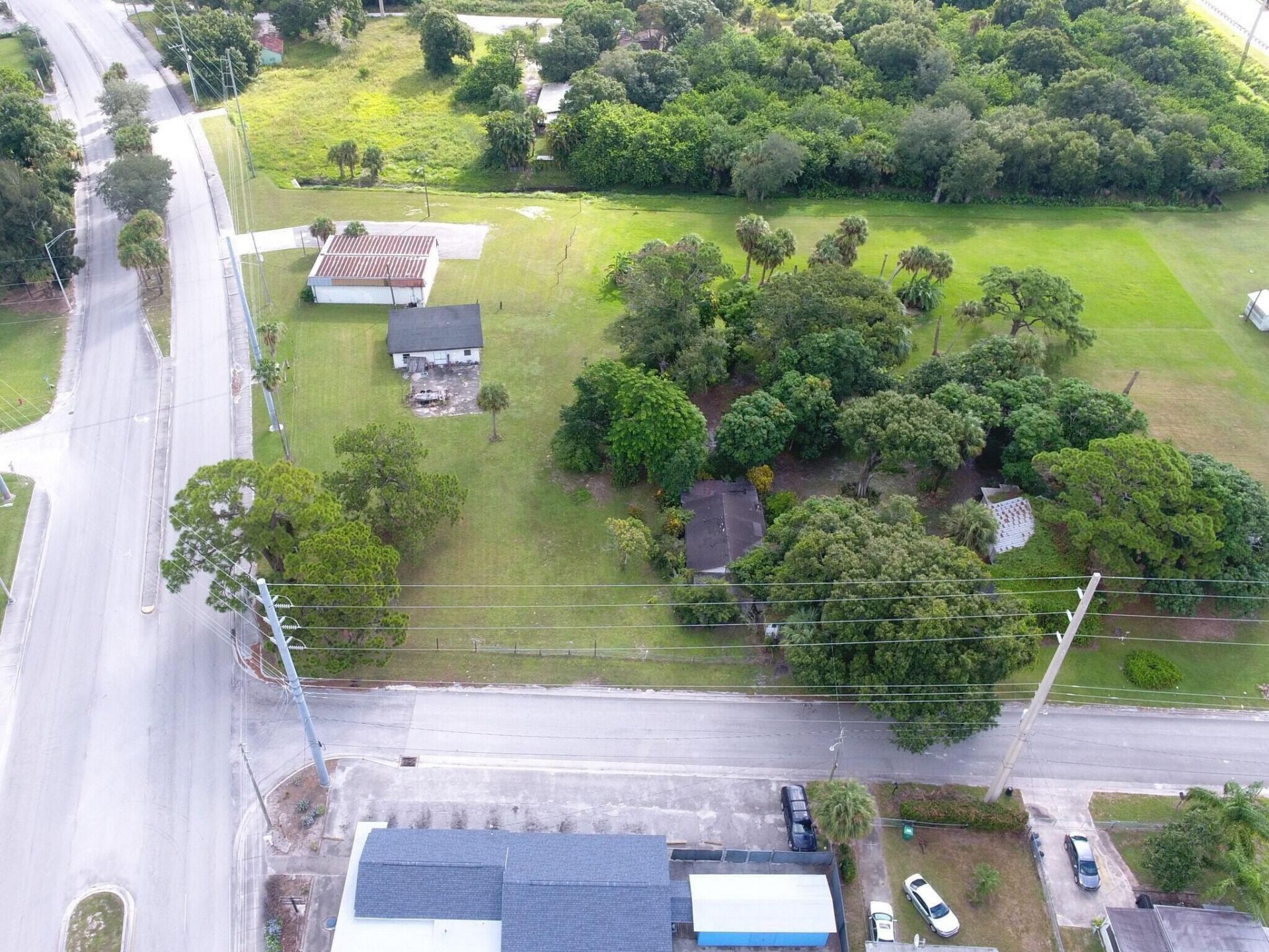 3805 Okeechobee Road, Fort Pierce, FL 34982 Photo