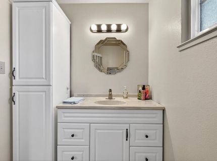 9732 Nantucket Dr, Stockton, CA 95209 Photo