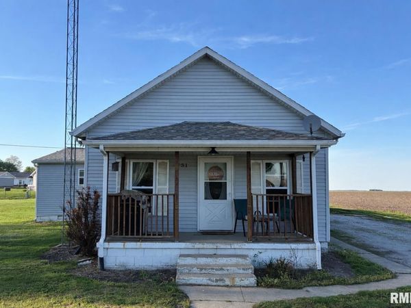 731 E JACKSON Street, Virden, IL 62690
