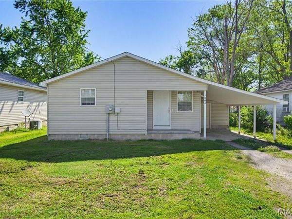 1804 Thomas Street , Poplar Bluff, MO 63901