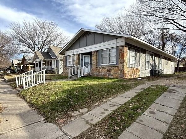 2115 Hurley Avenue , Fort Worth, TX 76110