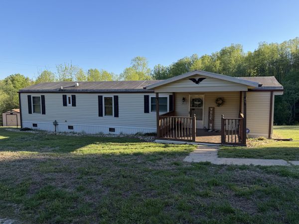 1011 Circle Tee LN , Goodview, VA 24095